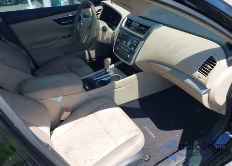 2017 Nissan Altima 2.5 S из США, поврежденный, VIN 1N4AL3AP8HN361683